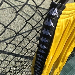 Medium Kappa yellow breakaway joggers